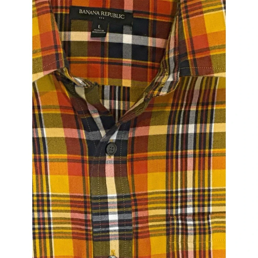 Banana Republic classic banana